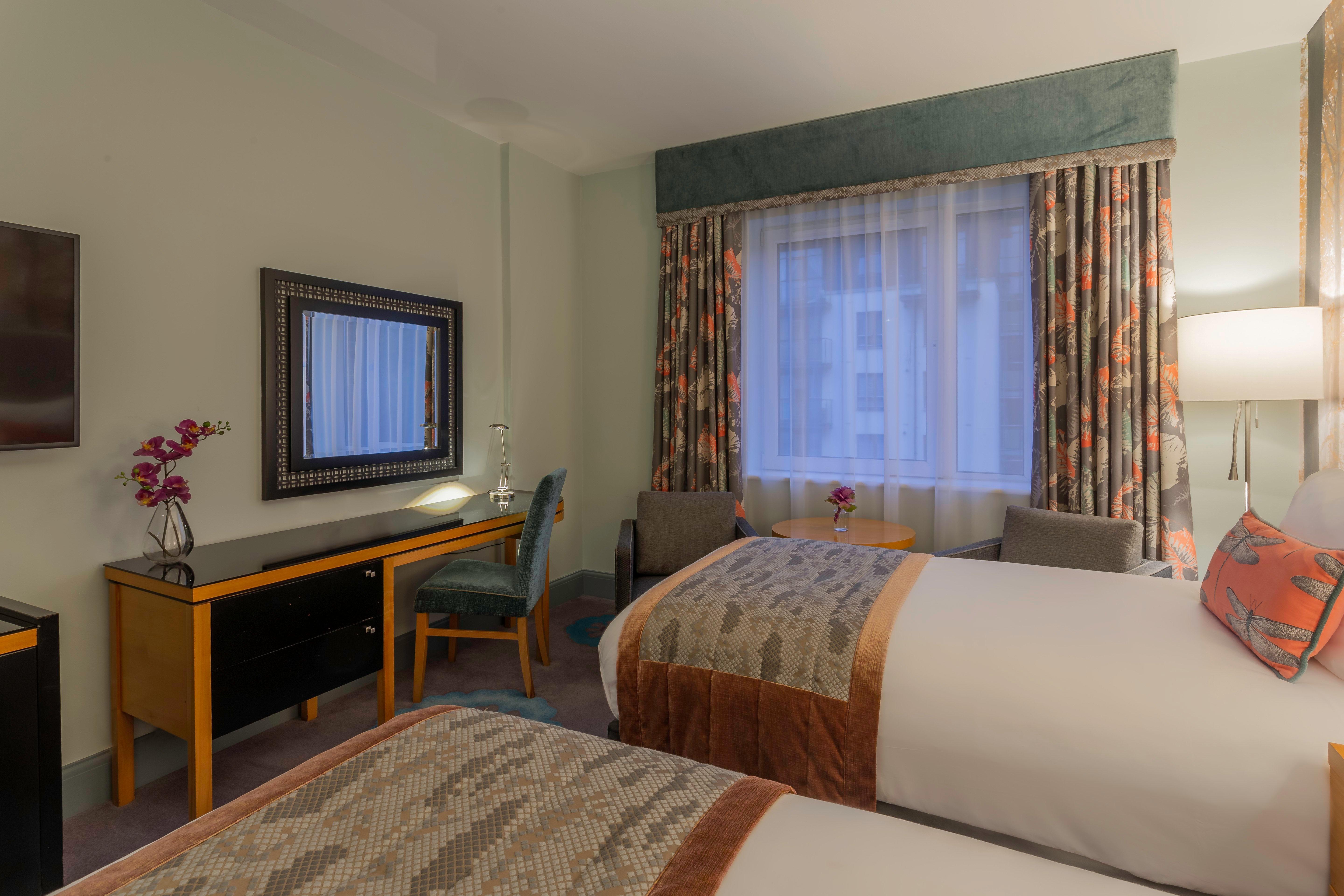 Hotel Crowne Plaza Dublin Airport By Ihg 4*