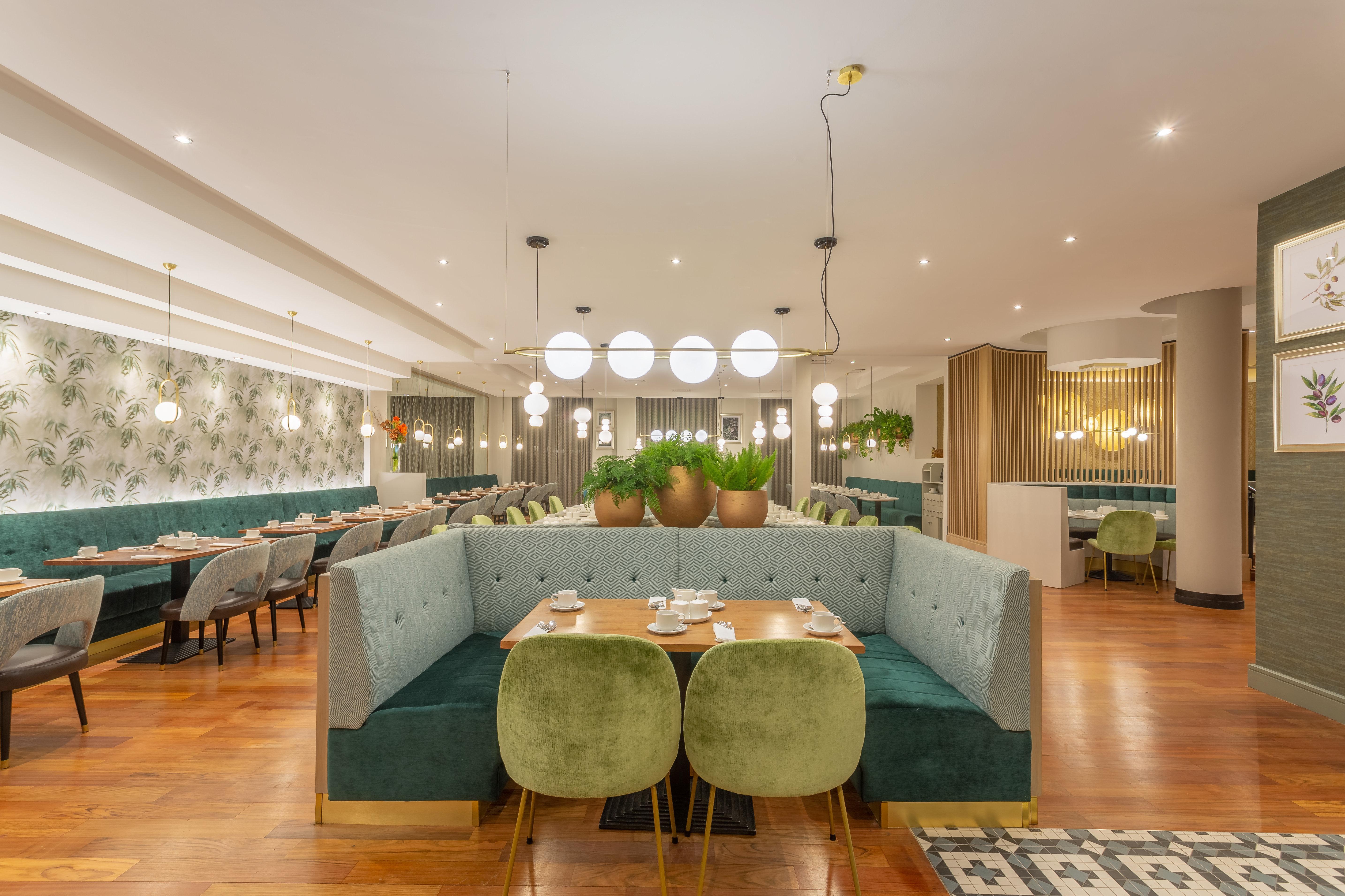 Hotel Crowne Plaza Dublin Airport By Ihg 4*